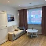 Bg Living & Hosting - Stylish Luxury In The Center - Parking, Wifi & Washing Machine Apartment *