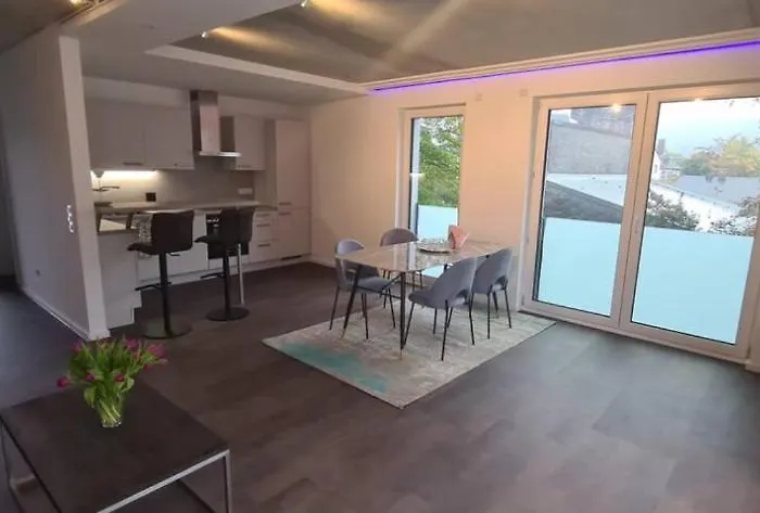 Bg Living & Hosting - Stylish Luxury In The Center - Parking, Wifi & Washing Machine * Trier