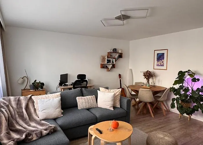 Bg Living & Hosting - Stylish Luxury In The Center - Parking, Wifi & Washing Machine アパート